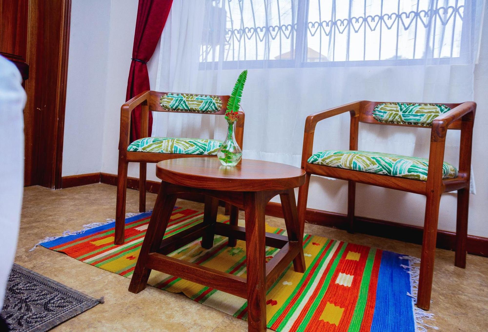 Gazelle Guest House Kampala Exteriér fotografie